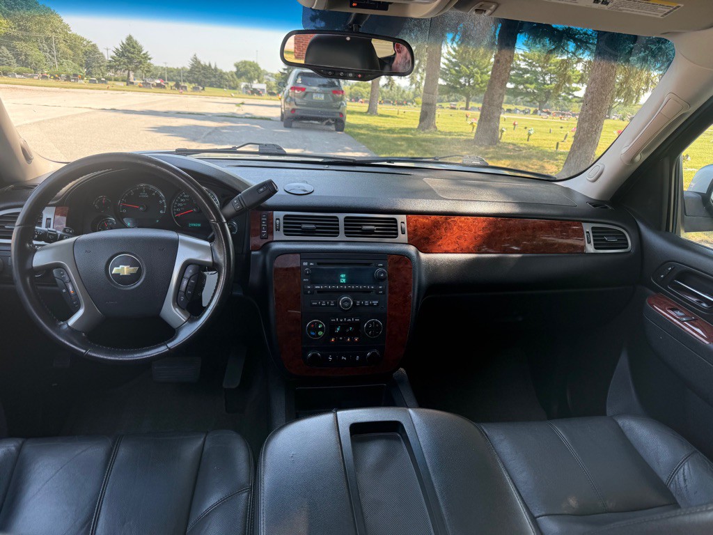 2012 Chevrolet Tahoe Image 10