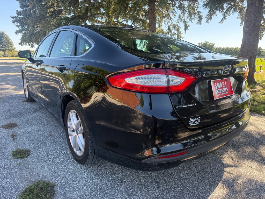 2016 Ford Fusion Image 3