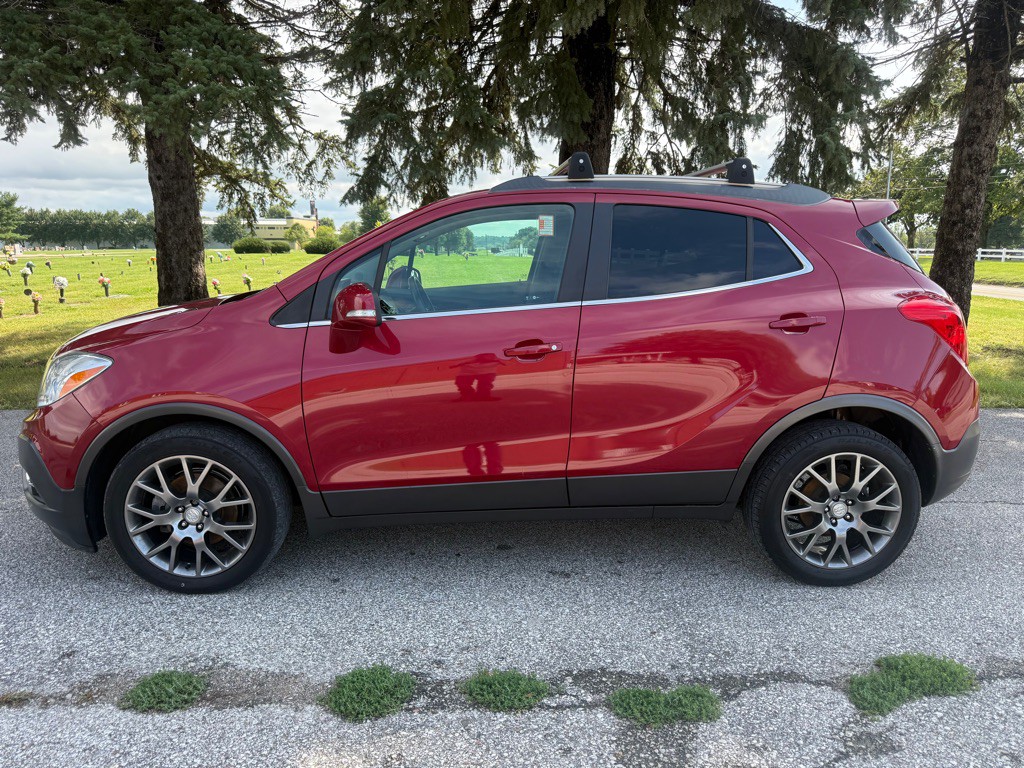 2016 Buick Enclave Image 2