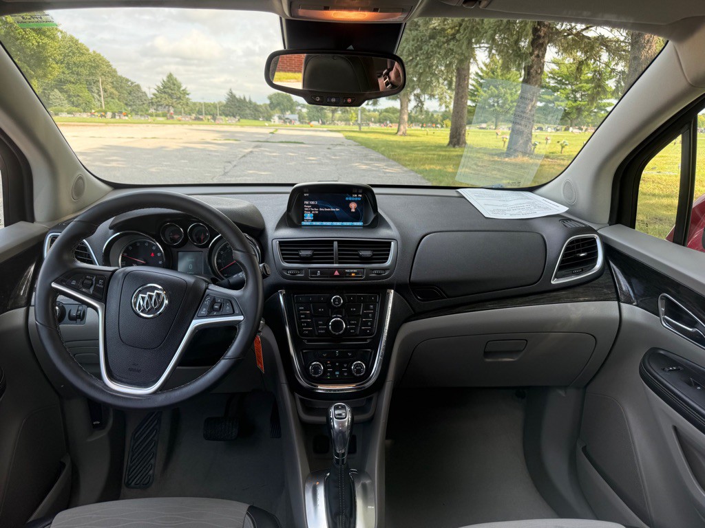 2016 Buick Enclave Image 9