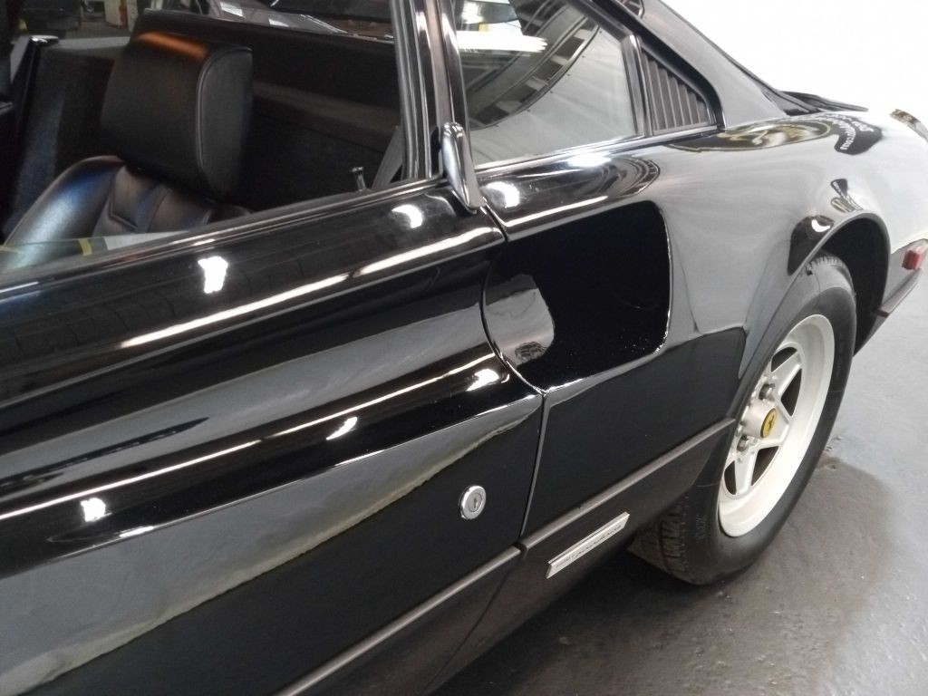1981 Ferrari 308 Image 25