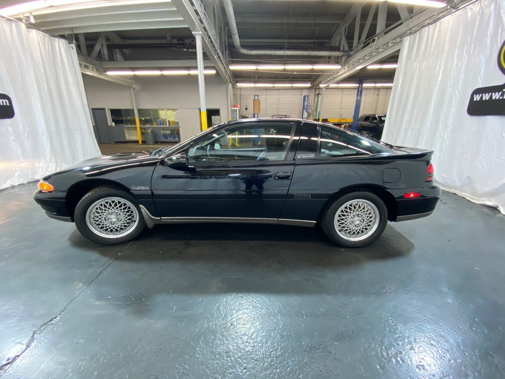 1992 Plymouth Laser Image 9