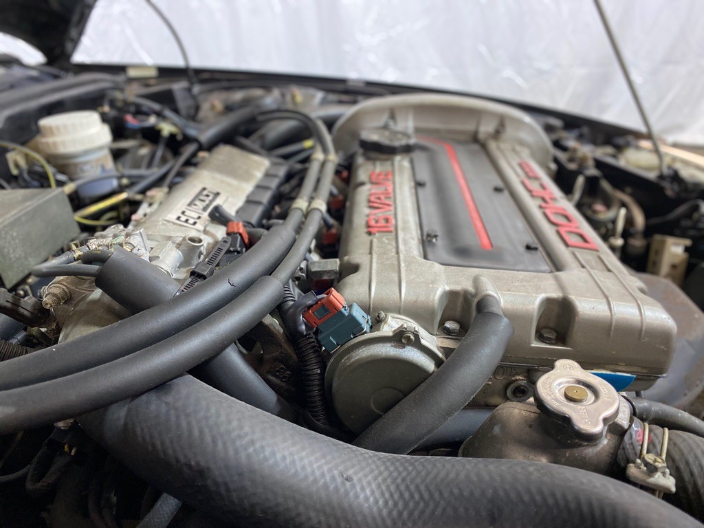1992 Plymouth Laser Image 18
