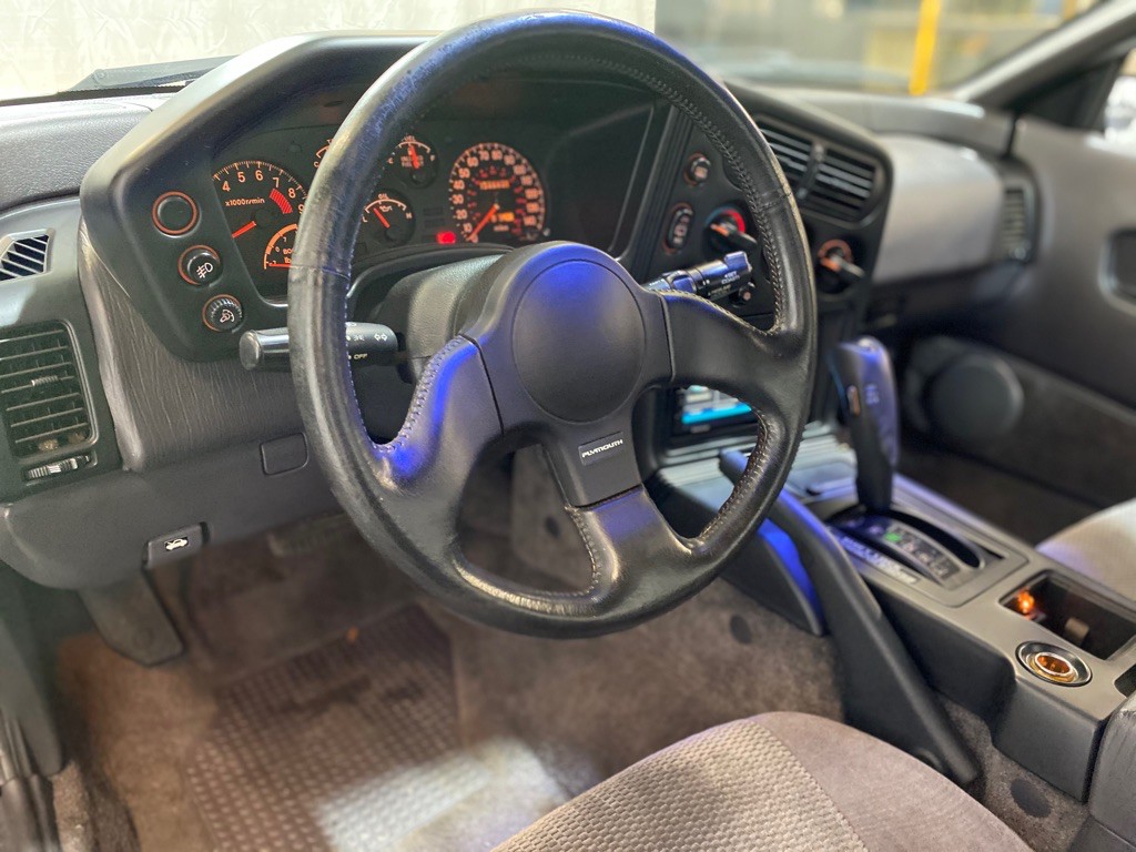 1992 Plymouth Laser Image 22