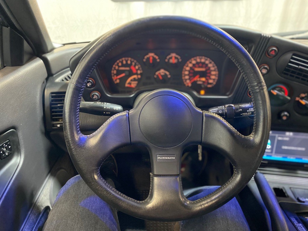 1992 Plymouth Laser Image 30
