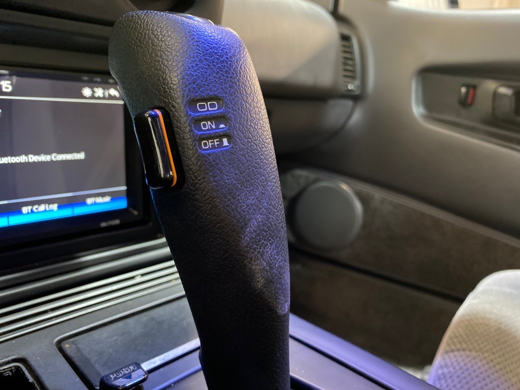 1992 Plymouth Laser Image 32
