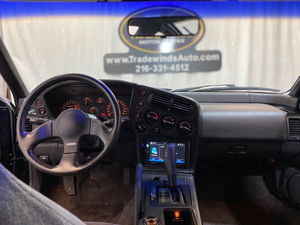 1992 Plymouth Laser Image 37