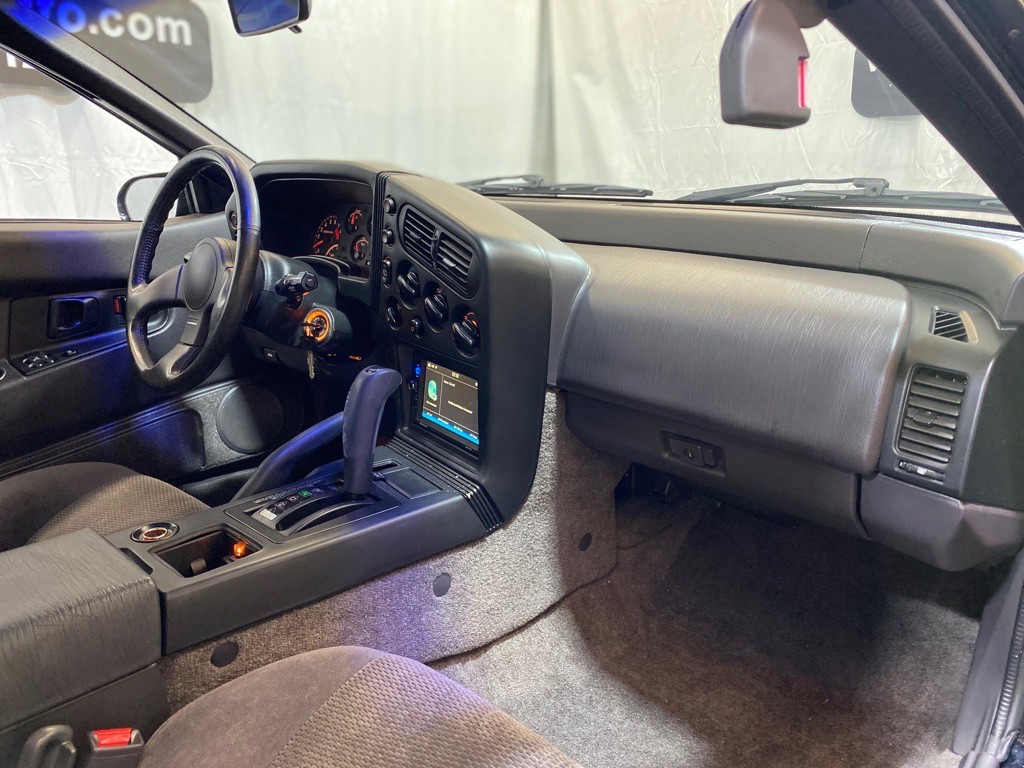 1992 Plymouth Laser Image 42