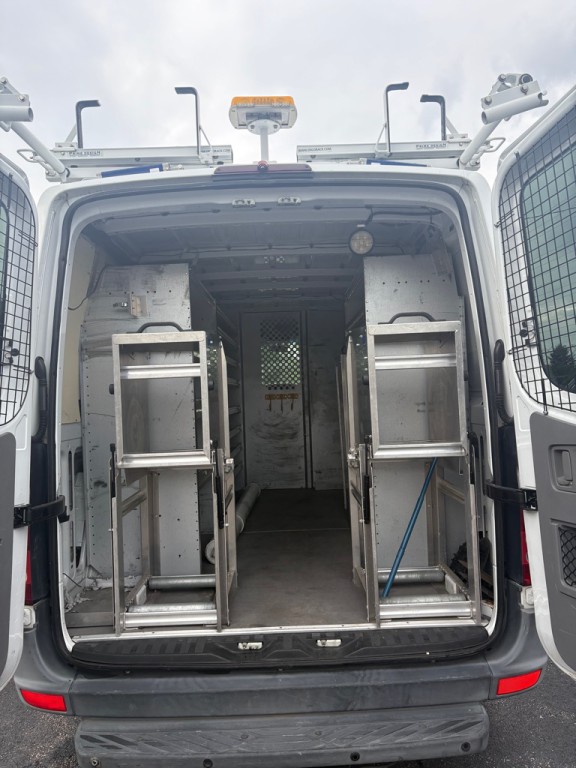 2013 Mercedes-Benz Sprinter Image 6