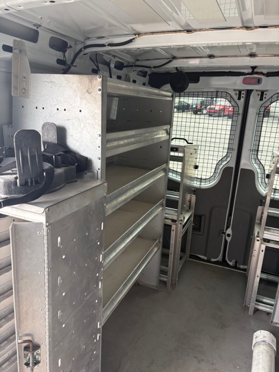 2013 Mercedes-Benz Sprinter Image 31