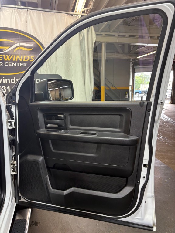 2019 RAM 1500 Image 25