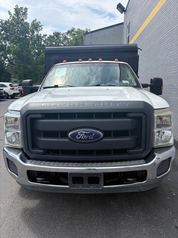 2013 Ford F-350 Image 2