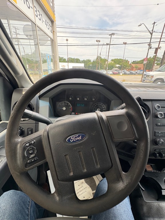 2013 Ford F-350 Image 19