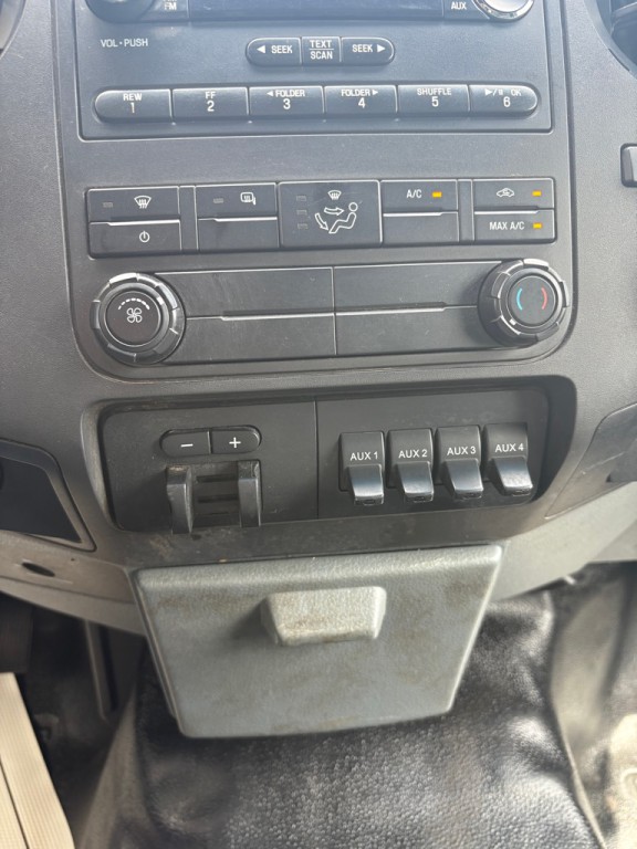 2013 Ford F-350 Image 22