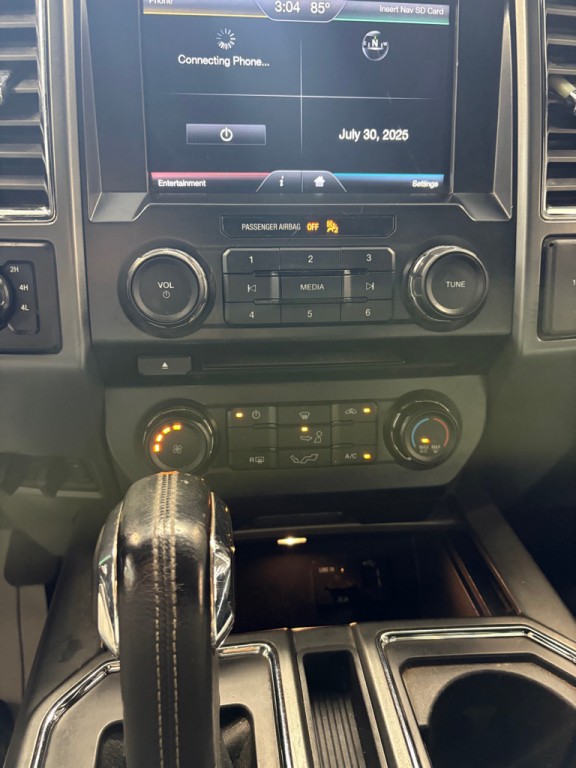 2015 Ford F-150 Image 21