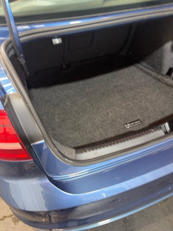 2015 Volkswagen Jetta Image 8