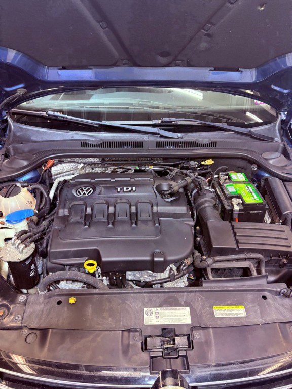 2015 Volkswagen Jetta Image 13