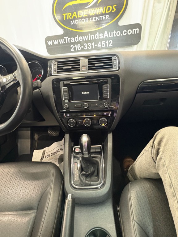2015 Volkswagen Jetta Image 31