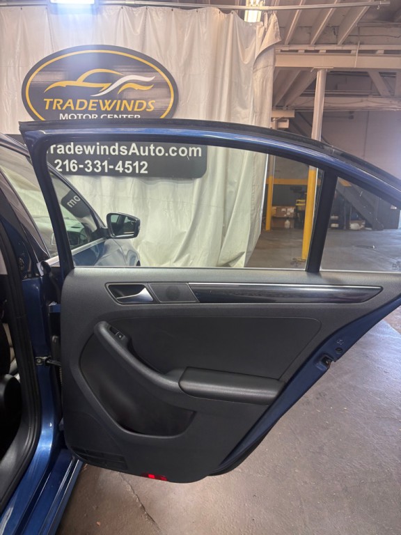 2015 Volkswagen Jetta Image 33