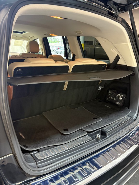 2017 Mercedes-Benz GLS-Class Image 8