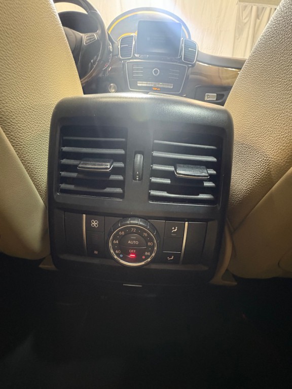 2017 Mercedes-Benz GLS-Class Image 35