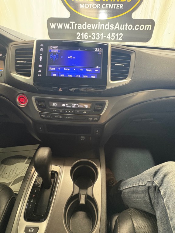 2017 Honda Ridgeline Image 31
