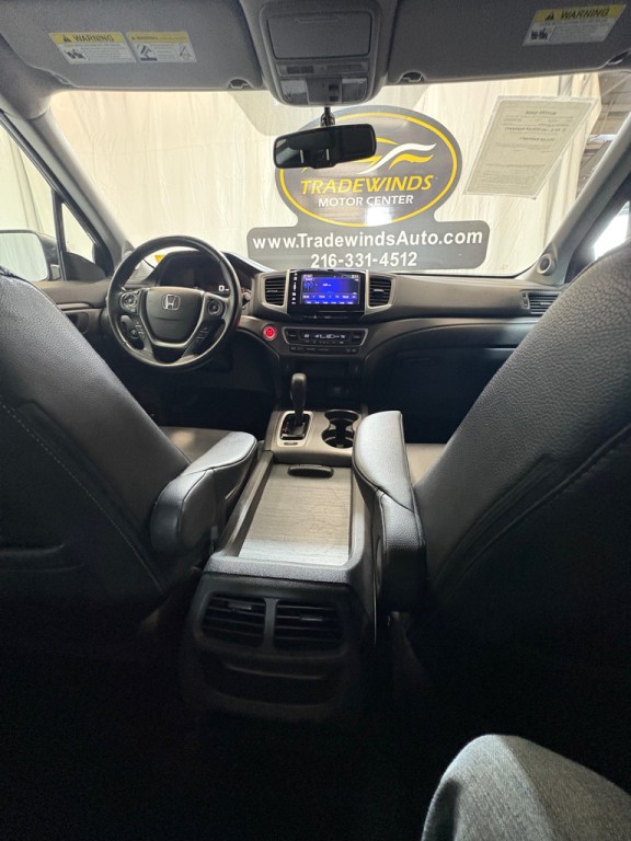 2017 Honda Ridgeline Image 36