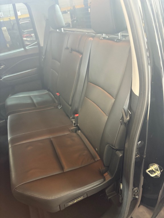 2017 Honda Ridgeline Image 40