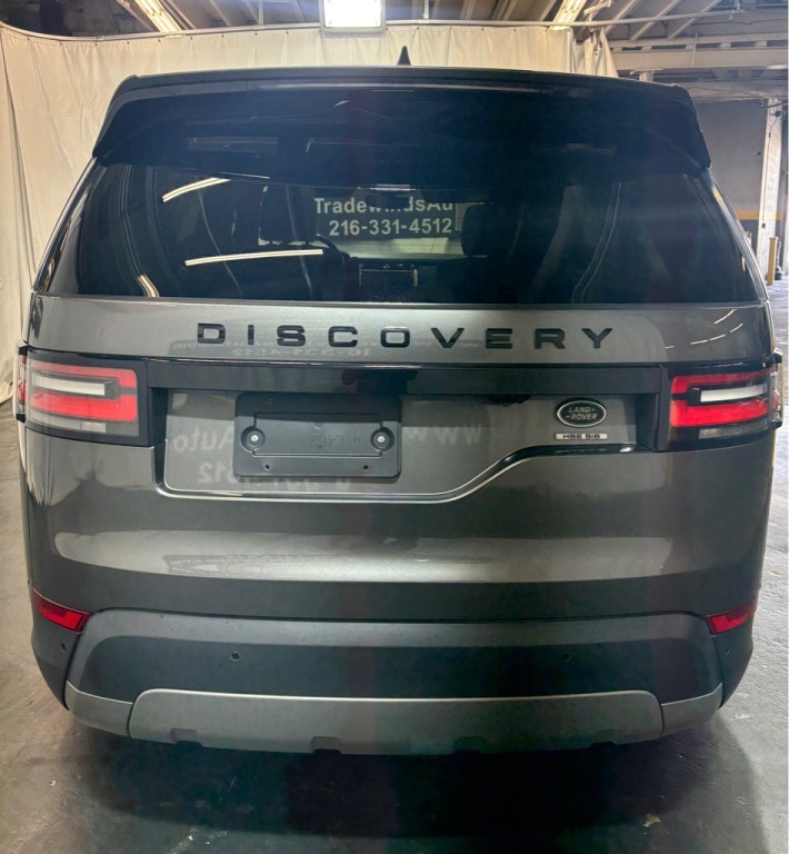 2018 Land Rover Discovery Image 5