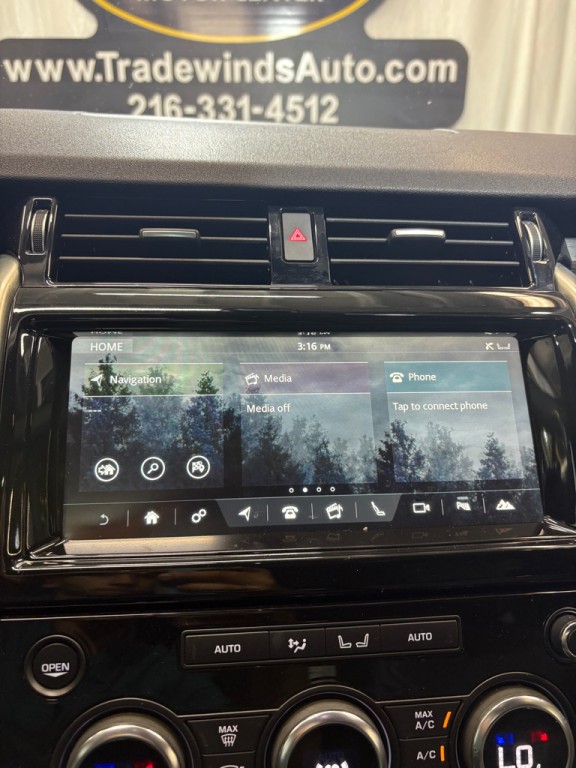 2018 Land Rover Discovery Image 19