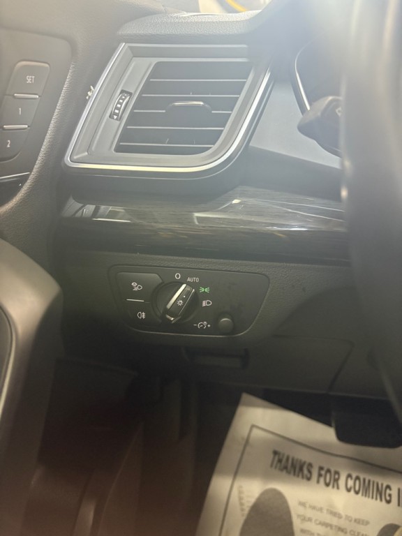2018 Audi Q5 Image 17