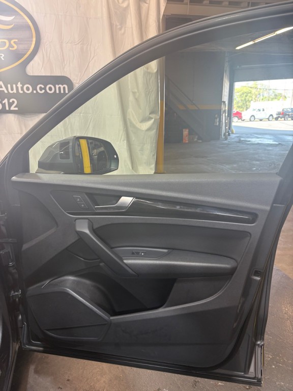 2018 Audi Q5 Image 25