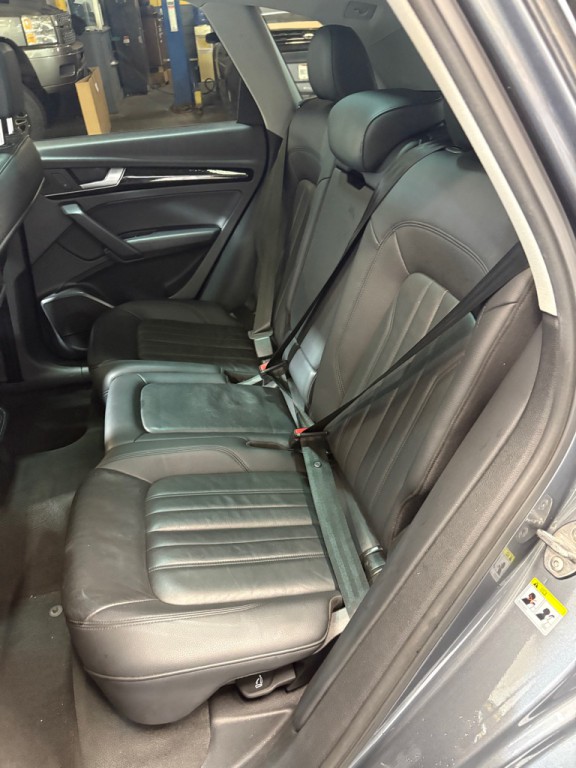 2018 Audi Q5 Image 38