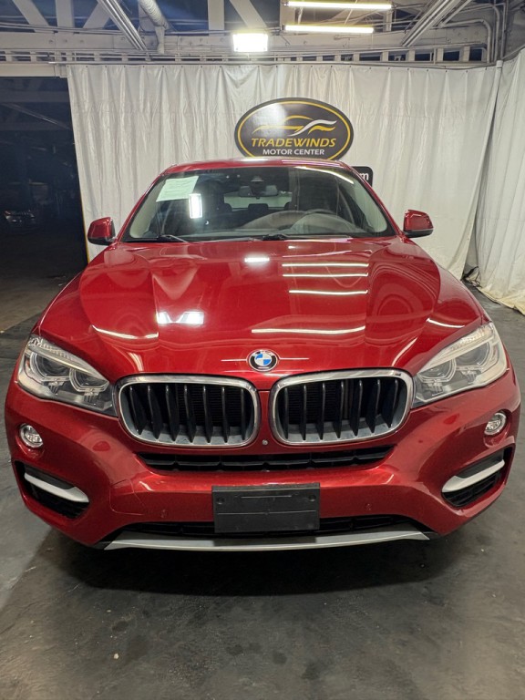 2016 BMW X6 Image 2