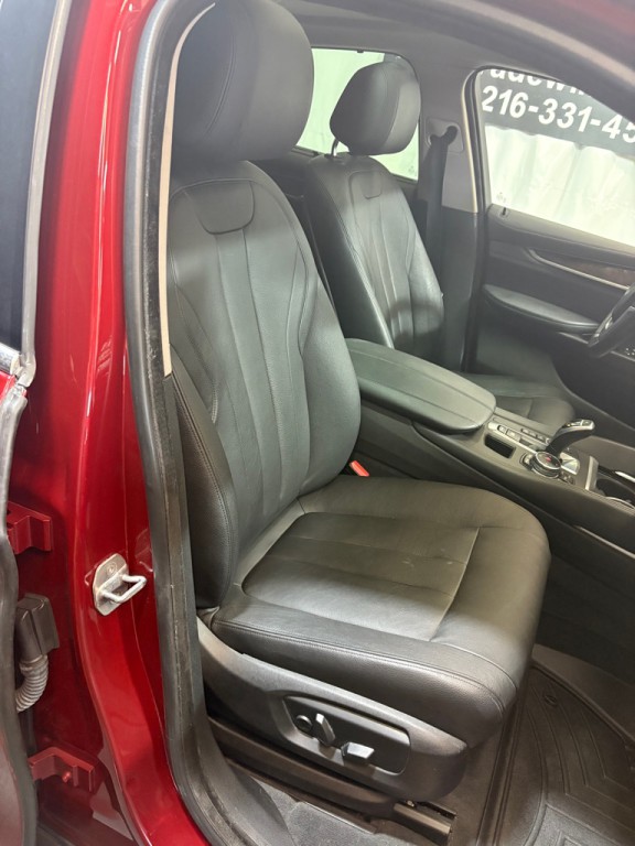2016 BMW X6 Image 25