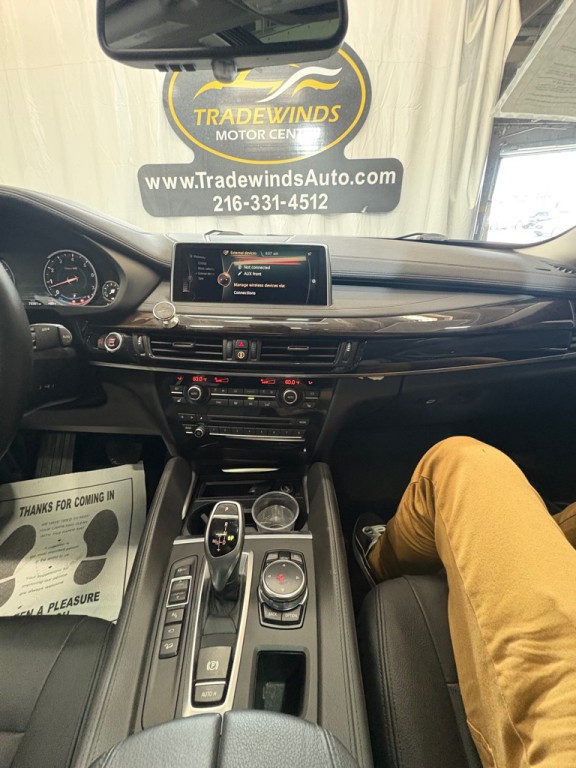 2016 BMW X6 Image 28