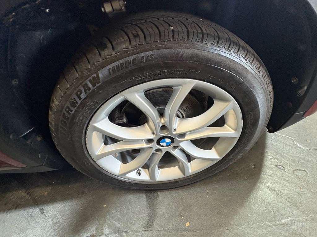 2016 BMW X6 Image 42