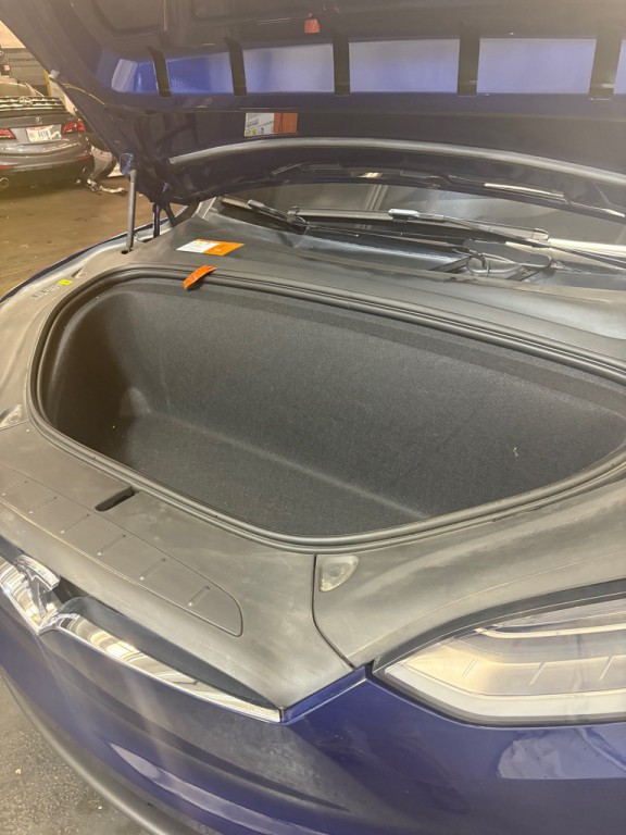 2018 Tesla Model X Image 8
