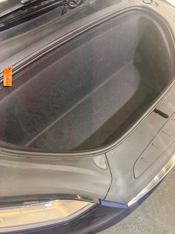 2018 Tesla Model X Image 10