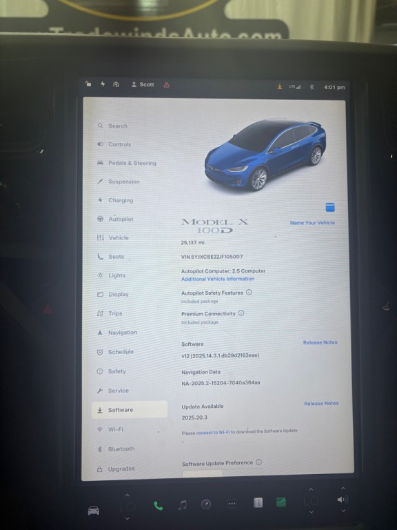 2018 Tesla Model X Image 14