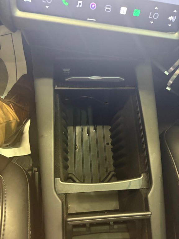 2018 Tesla Model X Image 16