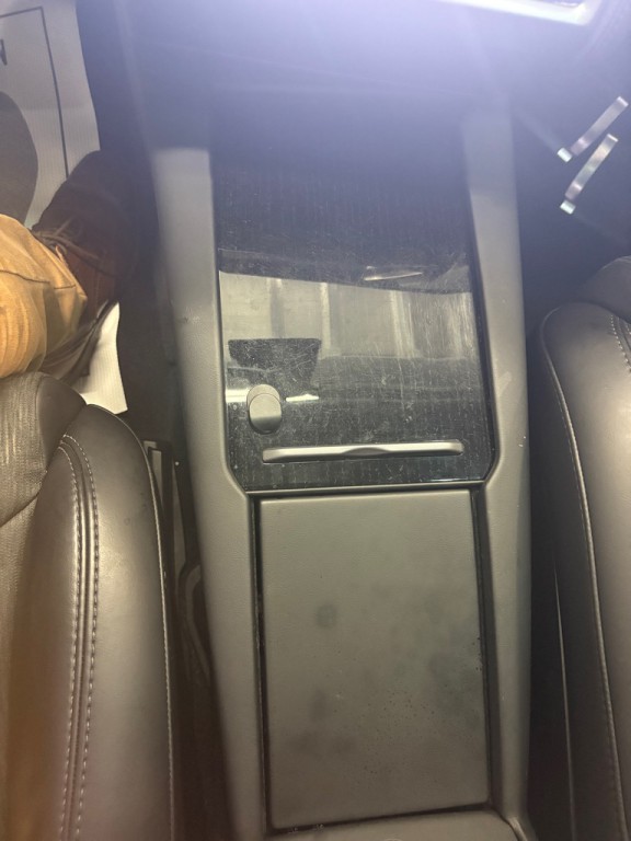 2018 Tesla Model X Image 17