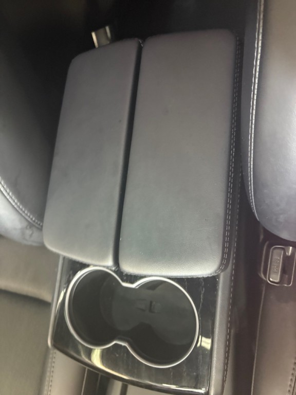 2018 Tesla Model X Image 18