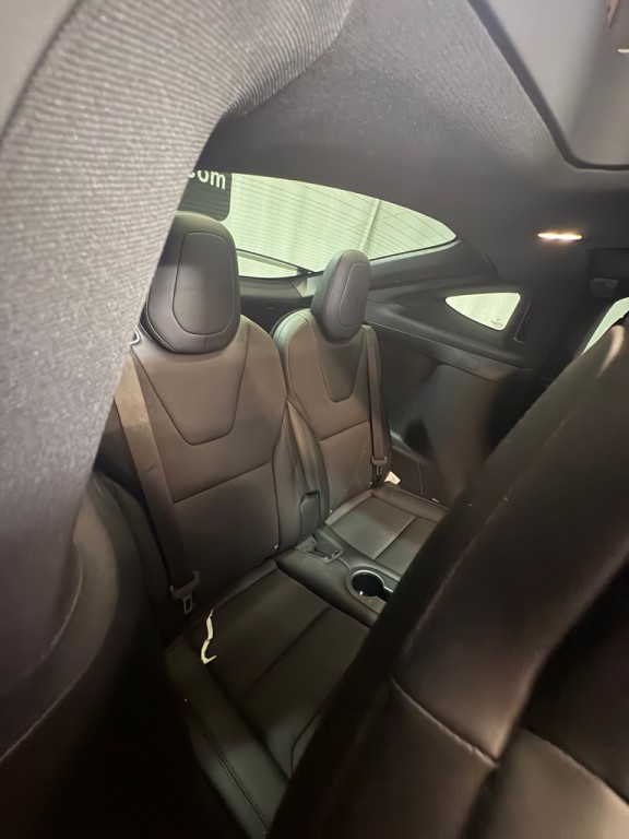 2018 Tesla Model X Image 25