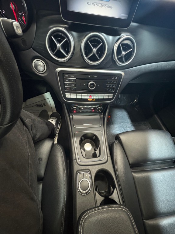2018 Mercedes-Benz GLA-Class Image 19