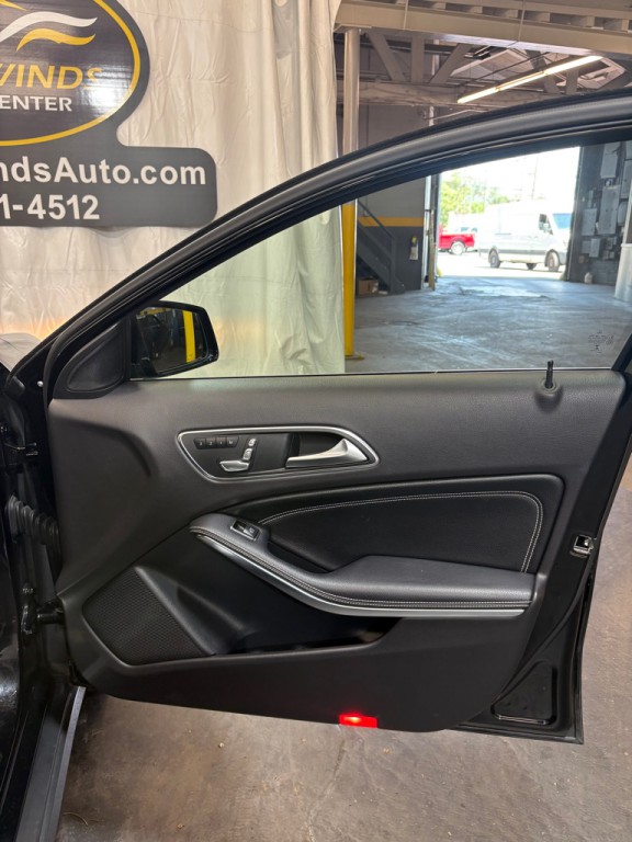 2018 Mercedes-Benz GLA-Class Image 26