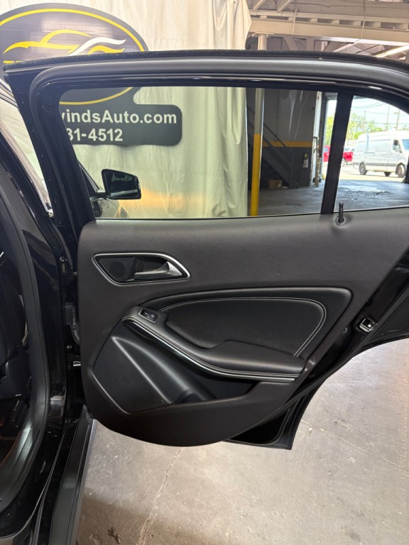 2018 Mercedes-Benz GLA-Class Image 31