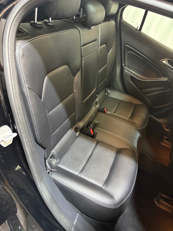 2018 Mercedes-Benz GLA-Class Image 32
