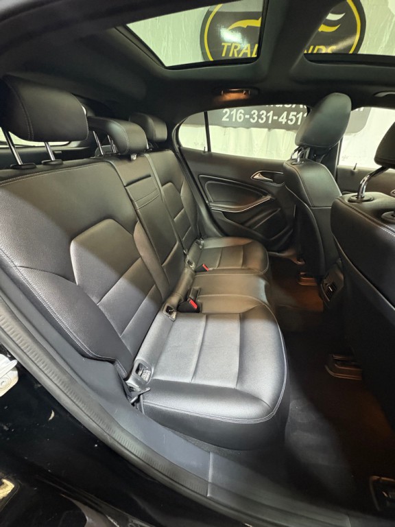 2018 Mercedes-Benz GLA-Class Image 36