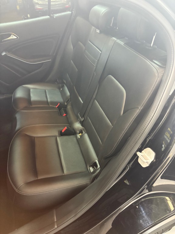 2018 Mercedes-Benz GLA-Class Image 38